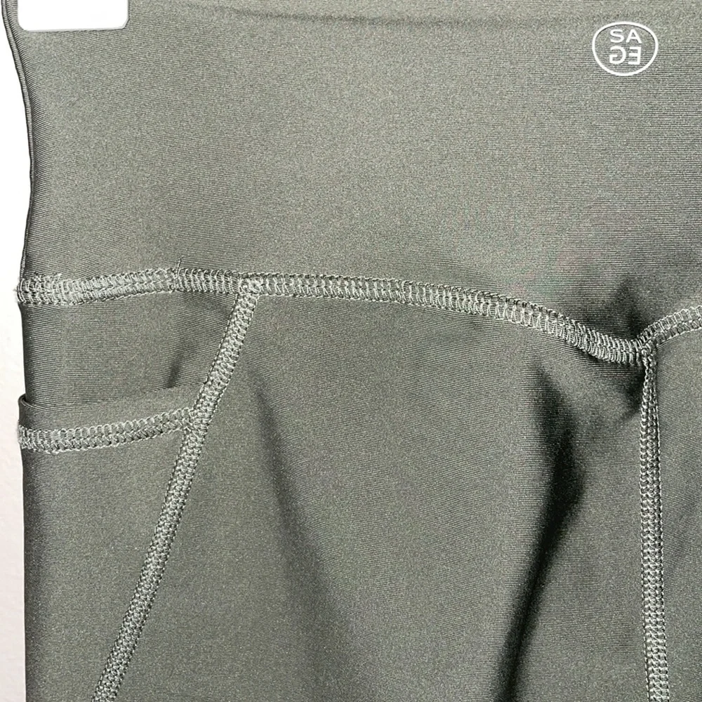 Yogas - Picture 3 of 4